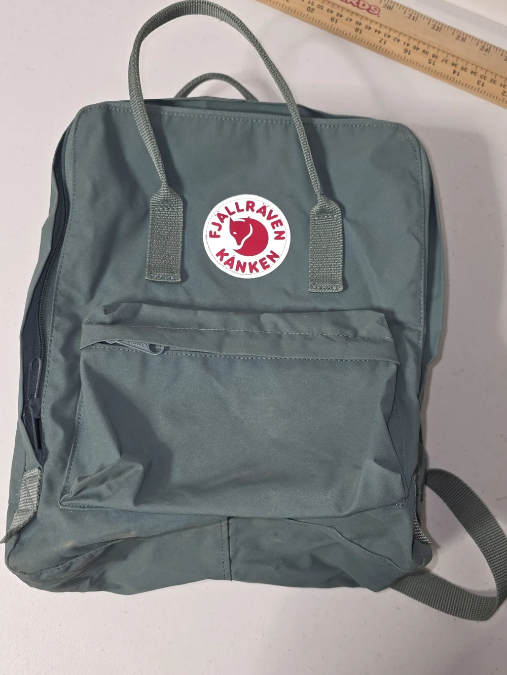 Fjallraven Kanken Fjällräven Kånken Classic Backpack Frost Green W/ Seat Pad